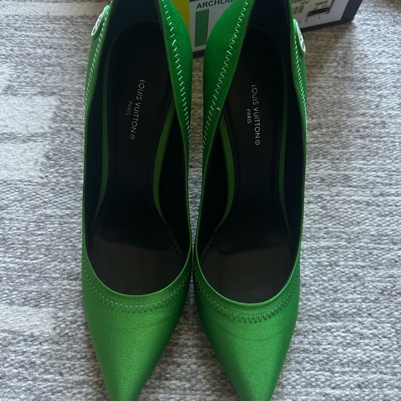 Louis Vuitton Archlight Green Pump BNIB sz 37 Authentic - Picture 6 of 8